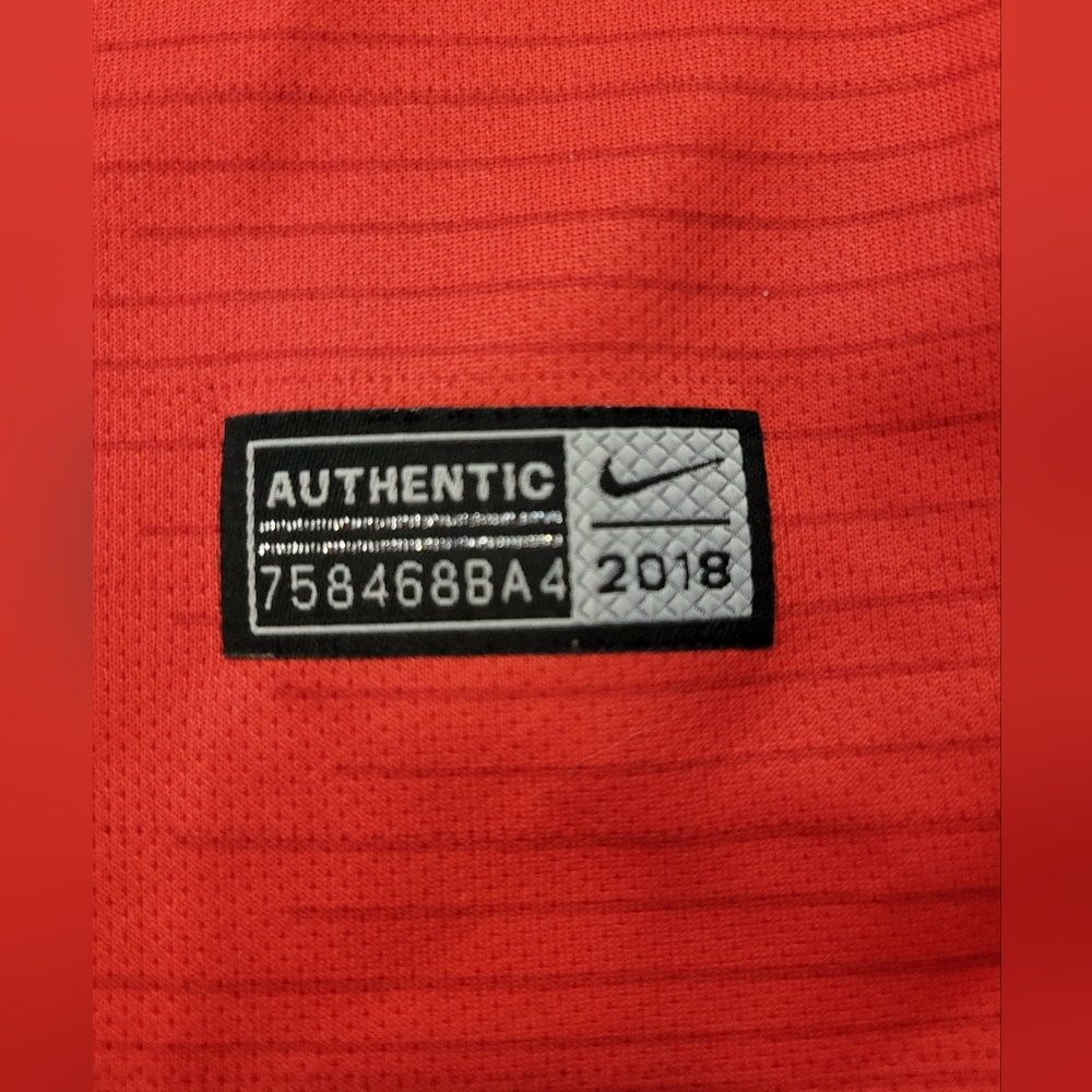 Nike England 2018 Away Football Jersey - Picture 3 of 4